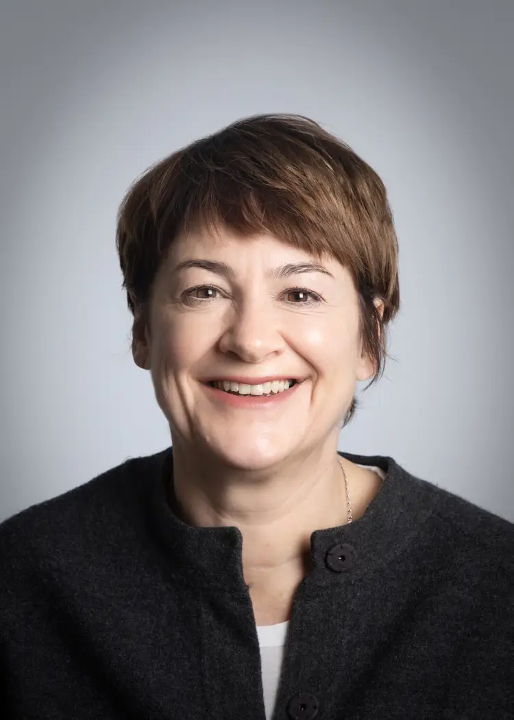 Fionna Fox Profile Image